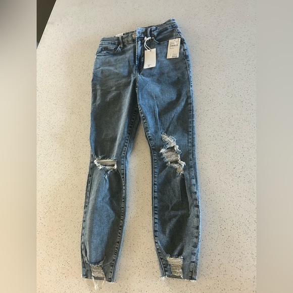 Good American Women's Blue Distressed high waisted skinny Jean size 2/26 NWT - Picture 1 of 6